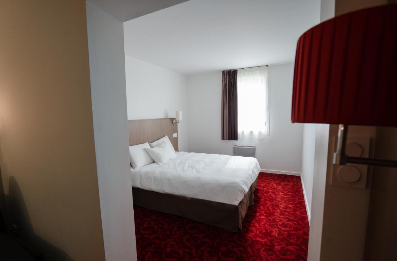 Brit Hotel Essentiel Шоле Екстер'єр фото